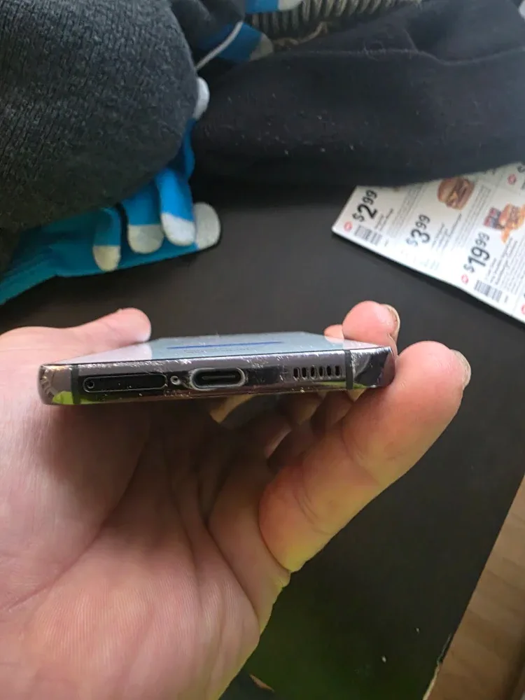 Samsung Galaxy S22 Black image indicator(4)