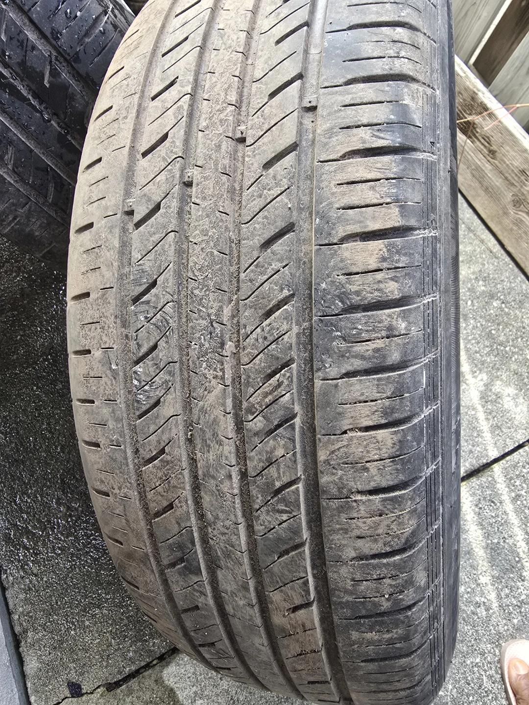 Set of Used Tires 225/65R17 - photo 3