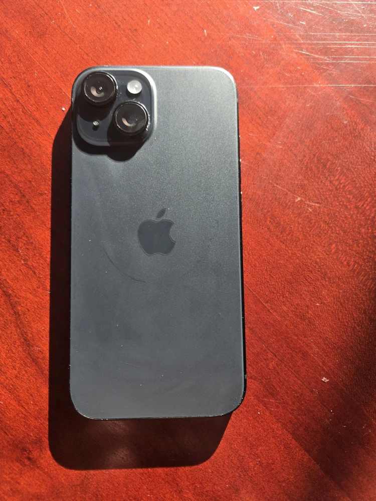 Iphone 15 128GB - photo 4