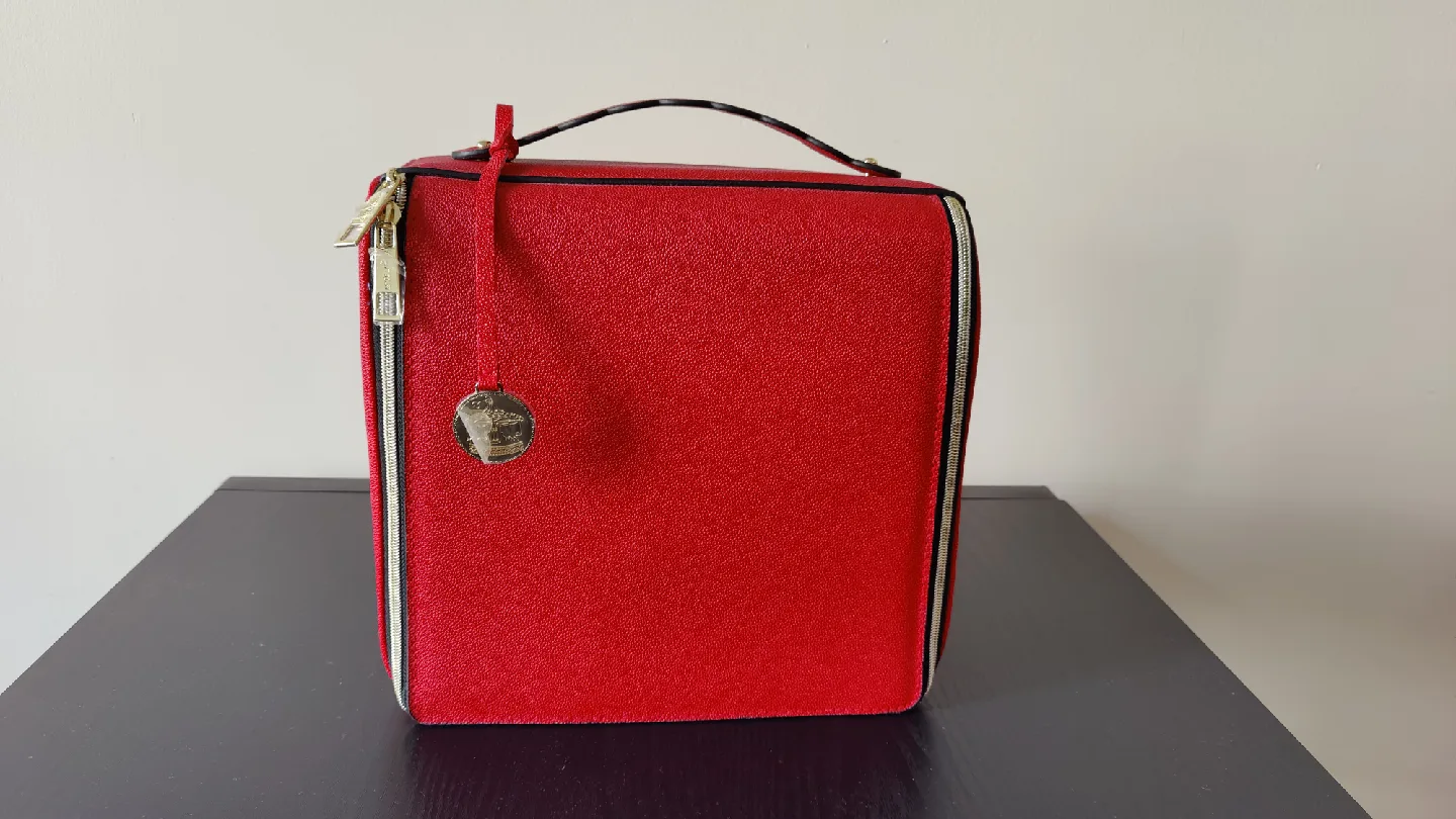 Estee Lauder Red Train Case/Cosmetic bag