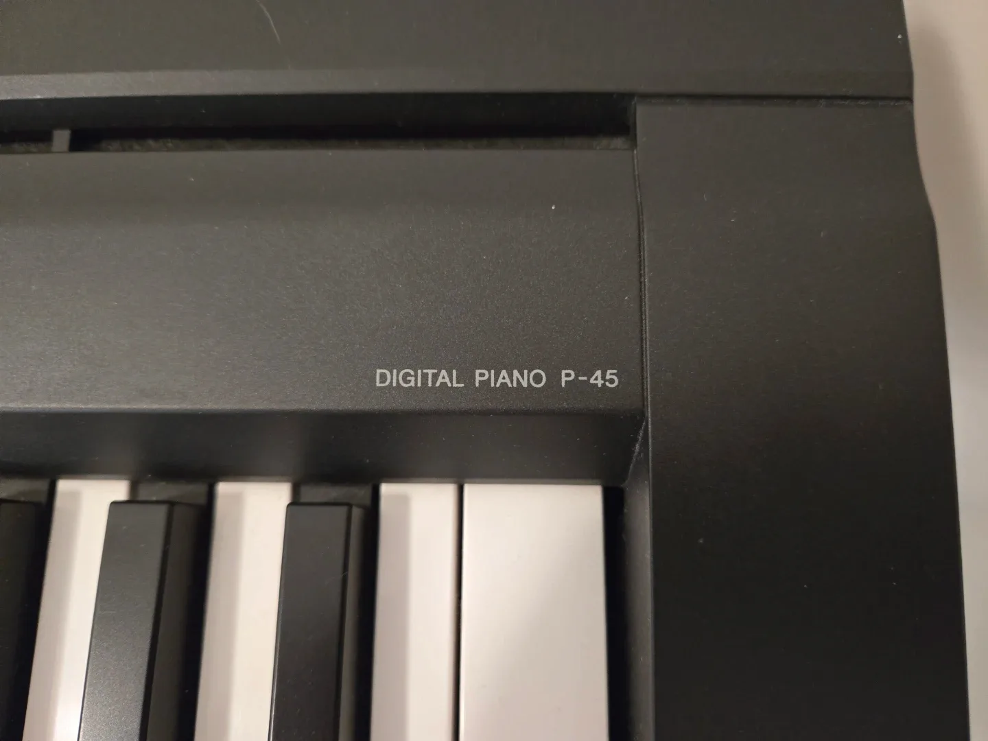 Yamaha P-45 Digital Piano image indicator(3)
