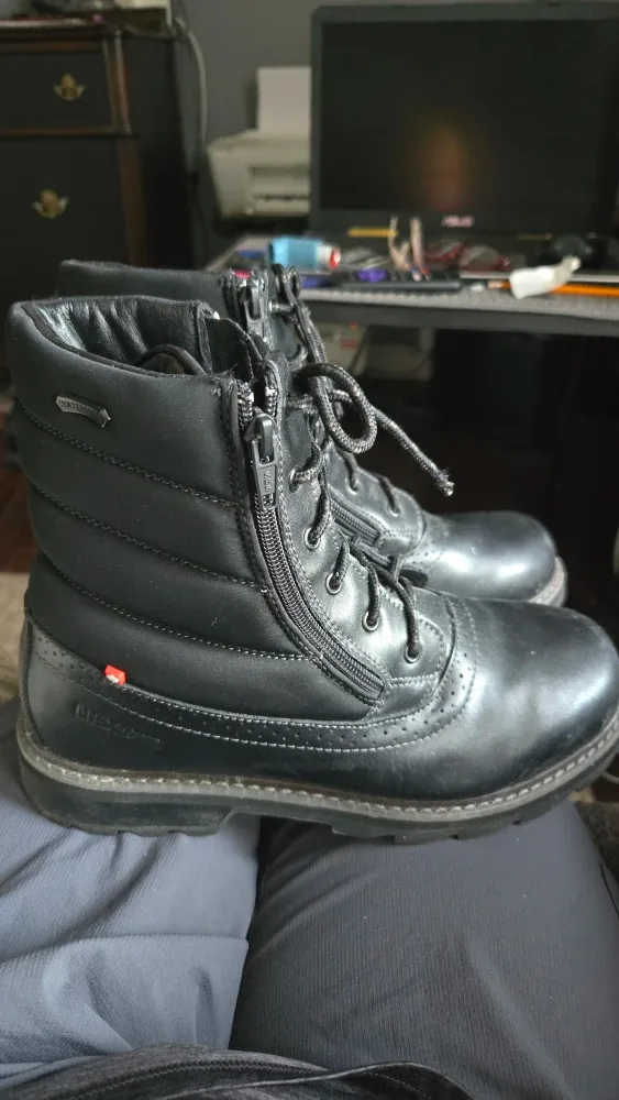 Nexgrip Black Winter Boots image indicator(3)