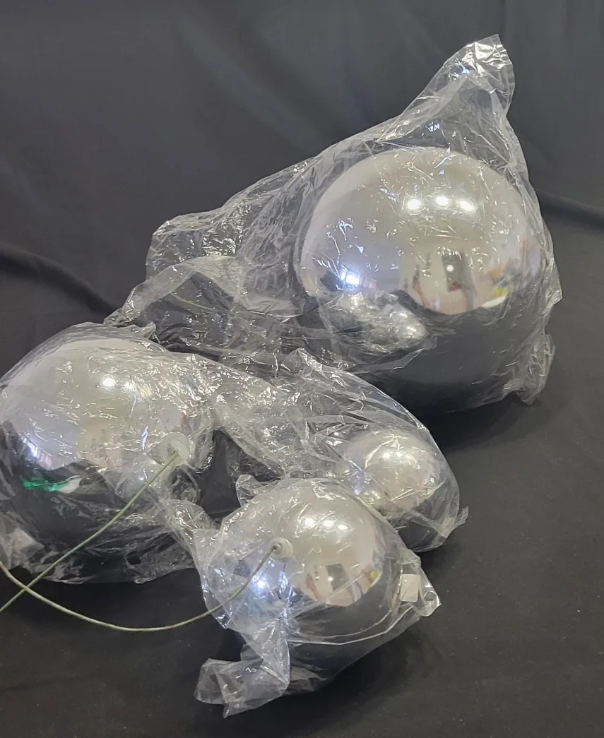 Silver Christmas Ball Ornaments image indicator(5)