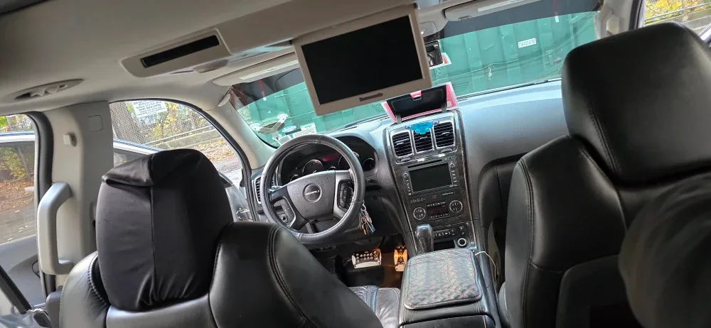 Gmc acadia denali sport utility image indicator(9)