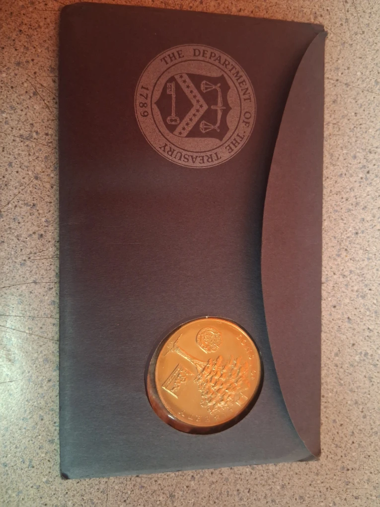 American Revolution Bicentennial Medal & Stamps - photo 2