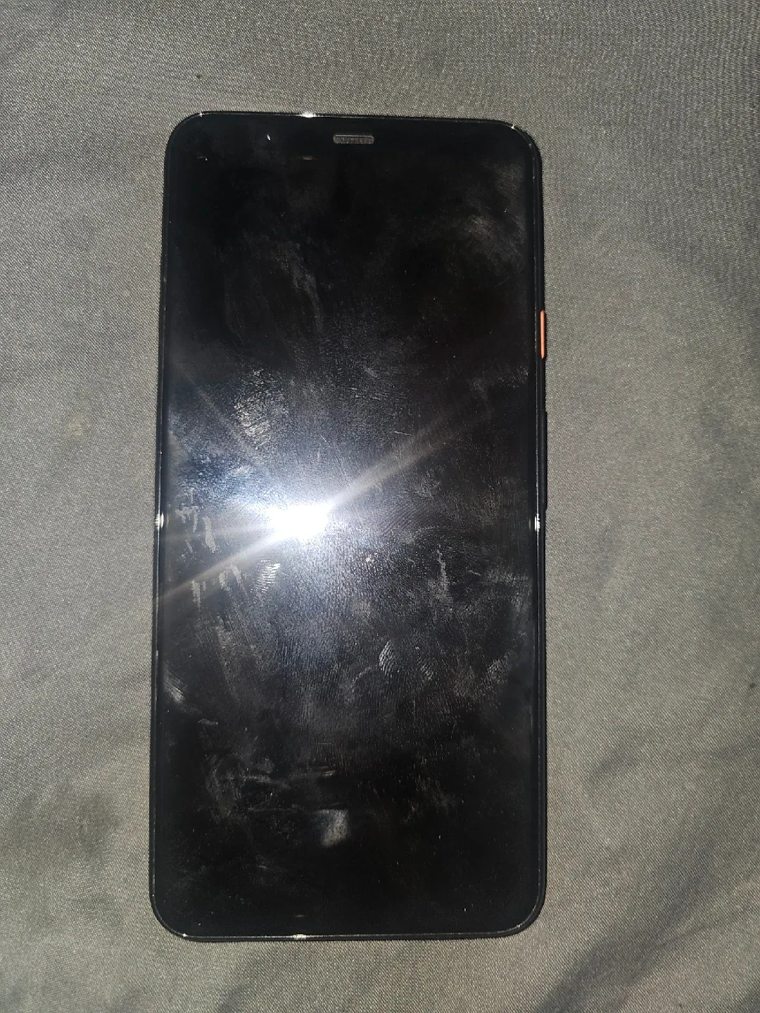 Google Pixel 4 - White image indicator(2)