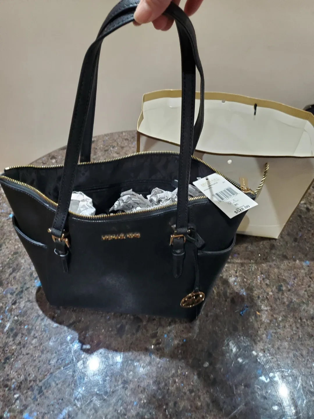 Michael Kors Black Tote Bag image indicator(3)