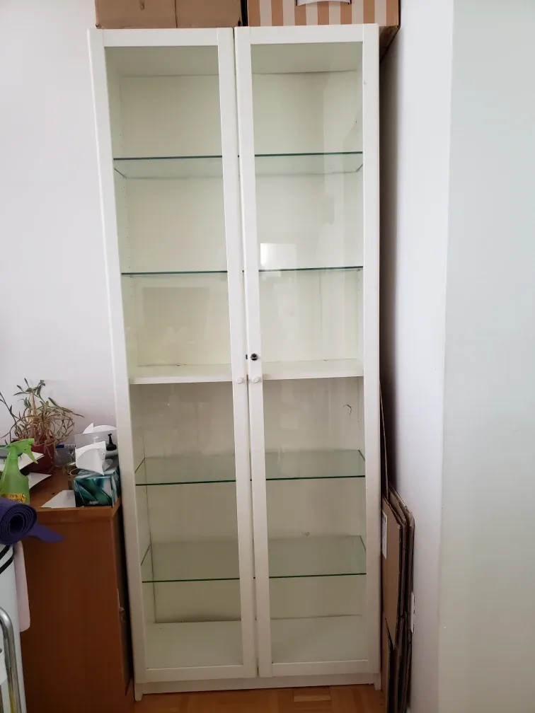 IKEA Billy Bookcase with Glass Doors image indicator(4)