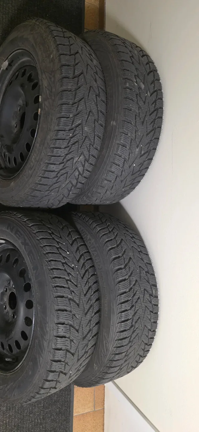 Nexen Winguard Winter Tires - Set of 4 image indicator(4)