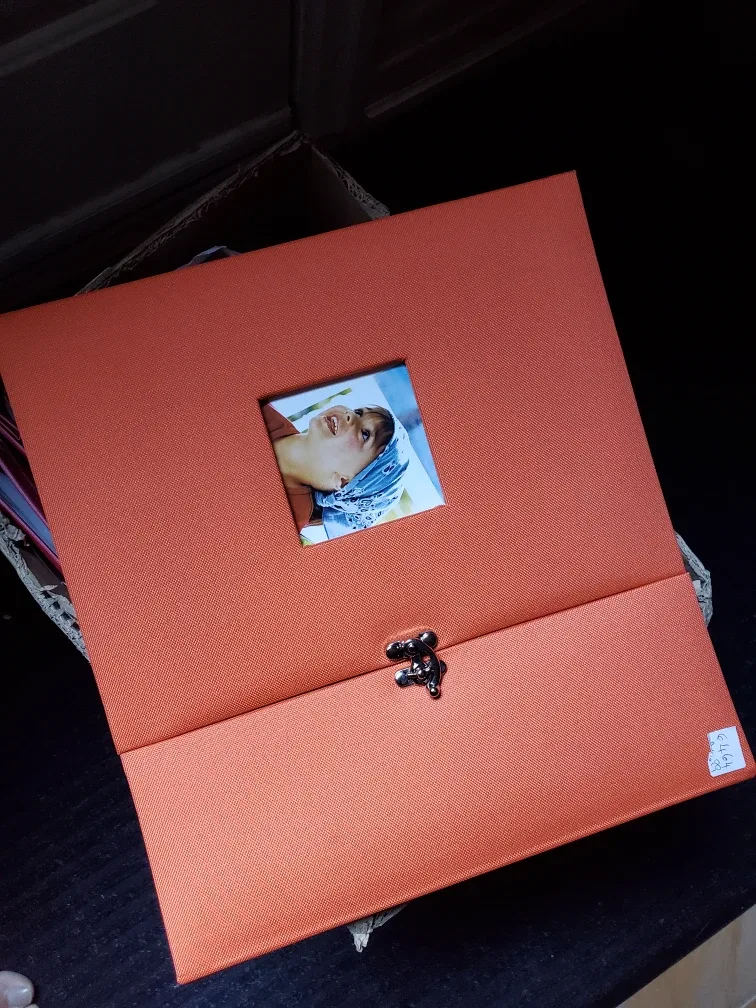 Umbra Juniper Photo Album image indicator(7)