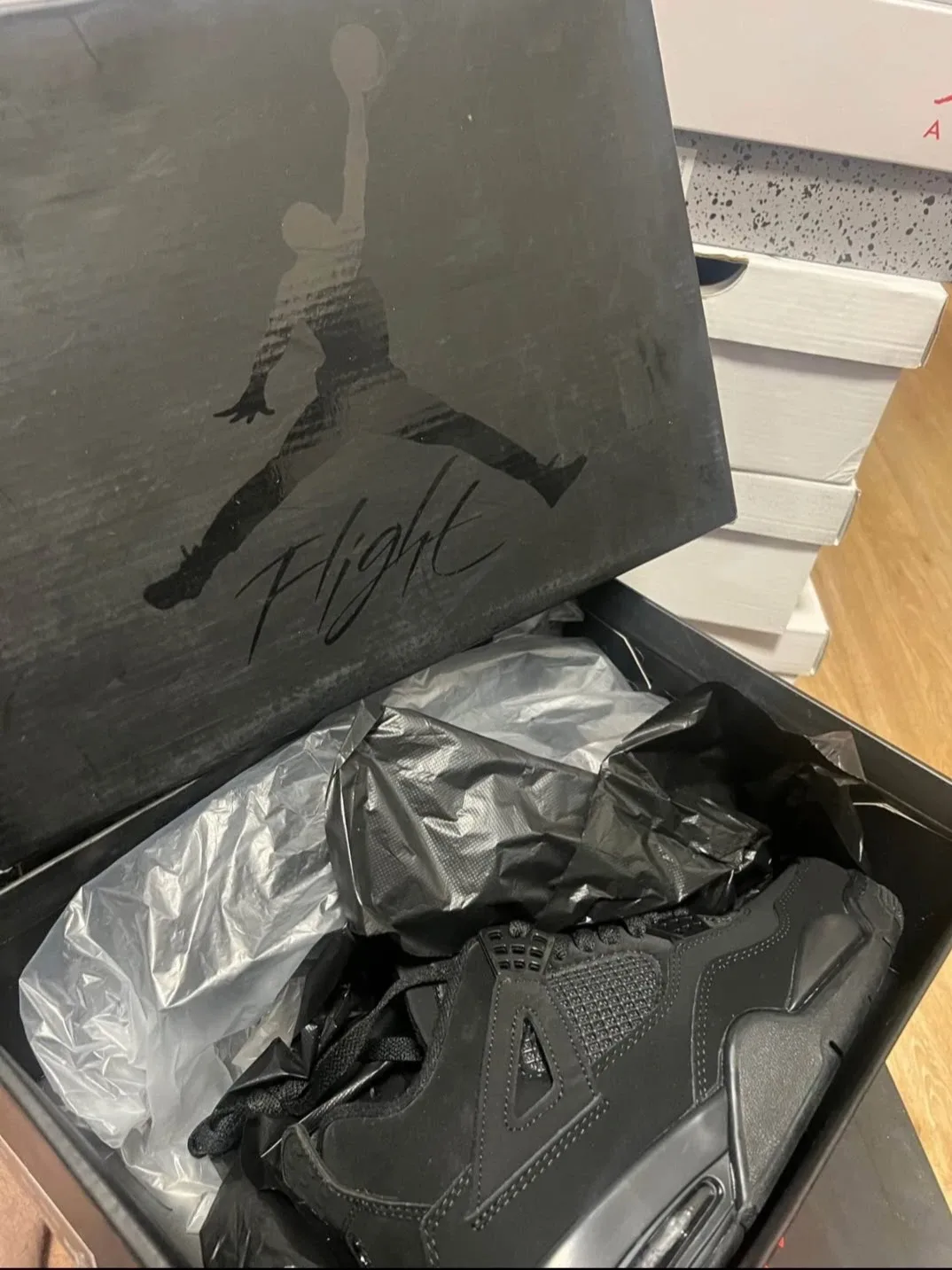 Air Jordan 4 Retro Black Cat image indicator(10)