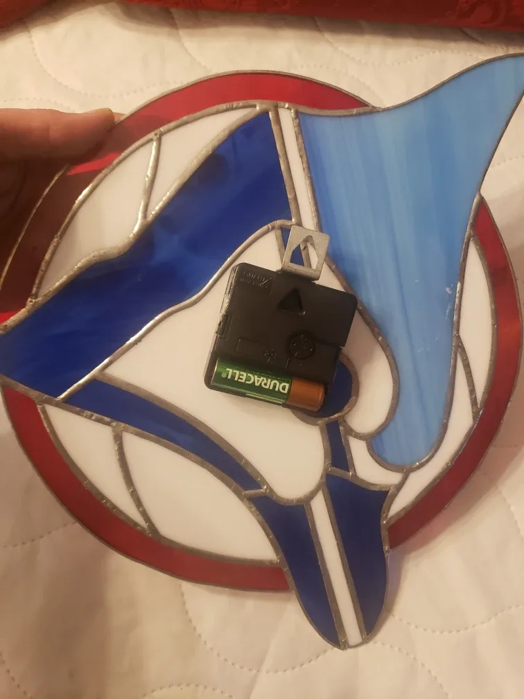 Handmade Stained Glass Blue Jays Clock image indicator(2)