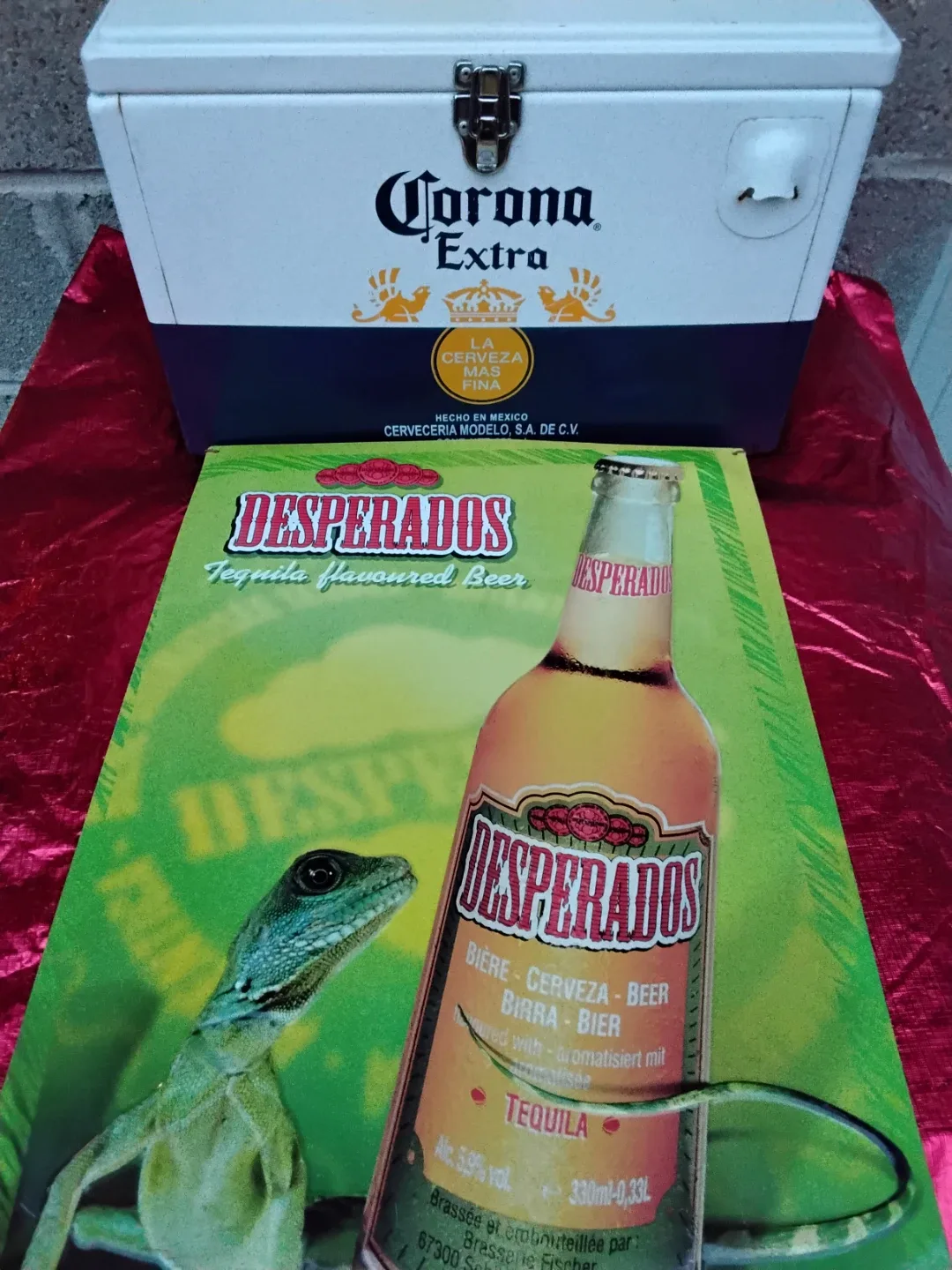 🍻🍺Corona Extra Cooler & Desperados Sign 🦎