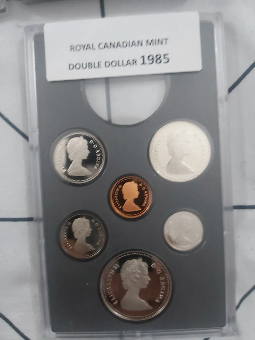 Royal Canadian Mint Double Dollar Coin Set image indicator(5)