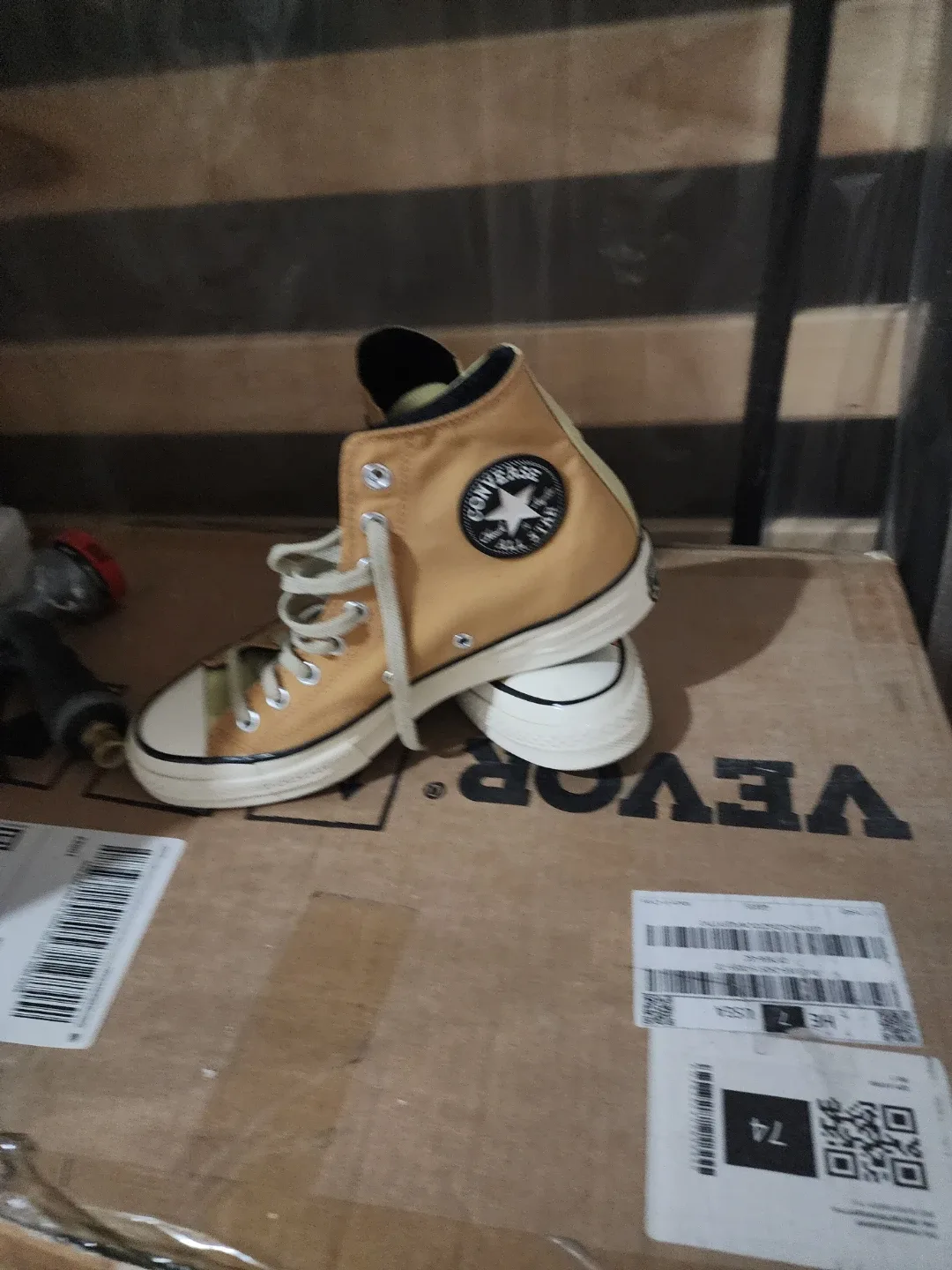 Converse Chuck Taylor All Star High Top - Tan/Multi image indicator(2)