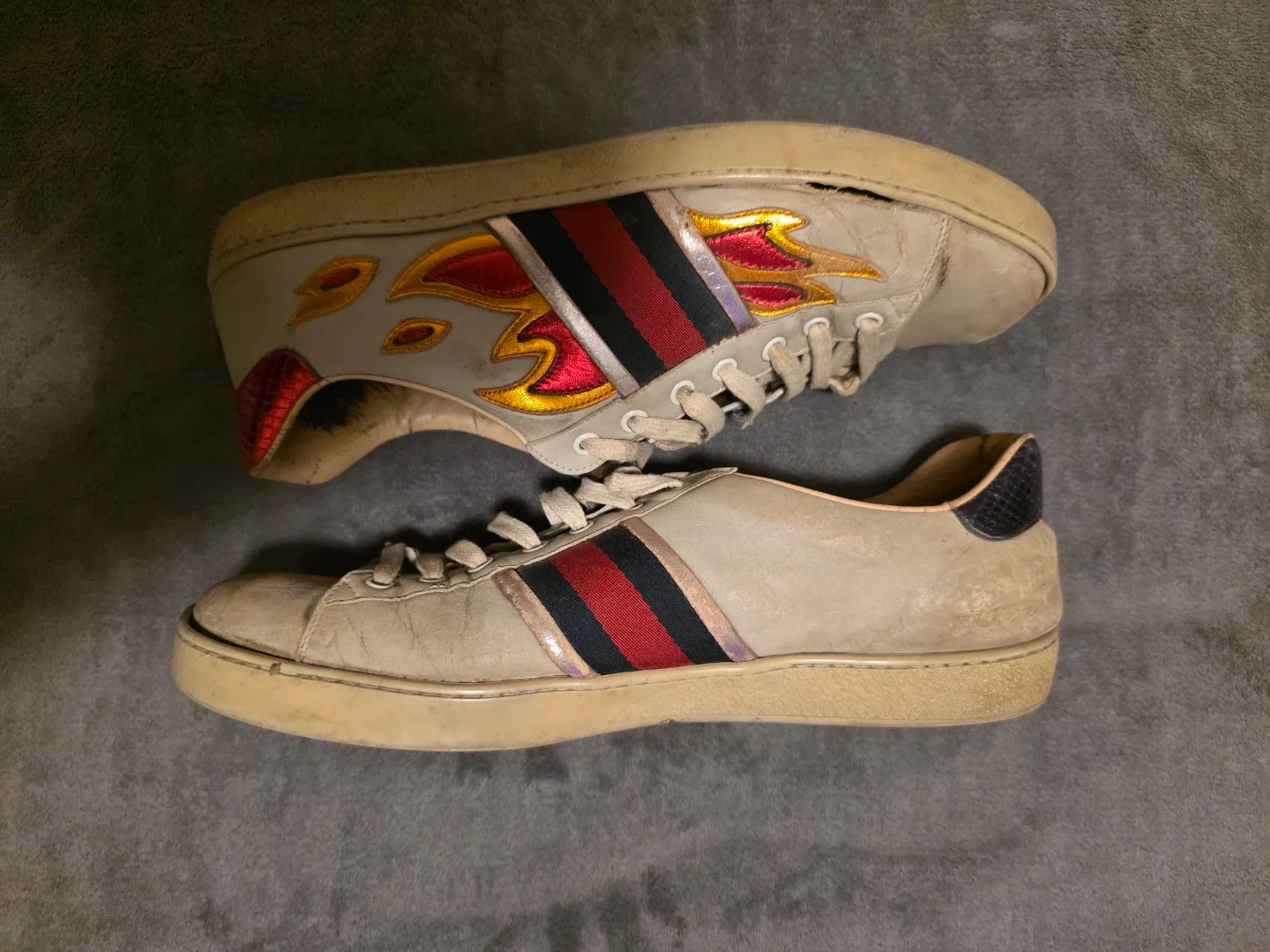 Gucci Ace Flames (READ DESCRIPTION) image indicator(3)