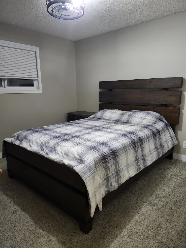 Queen Bedroom Set - Bed, Nightstand, Dresser