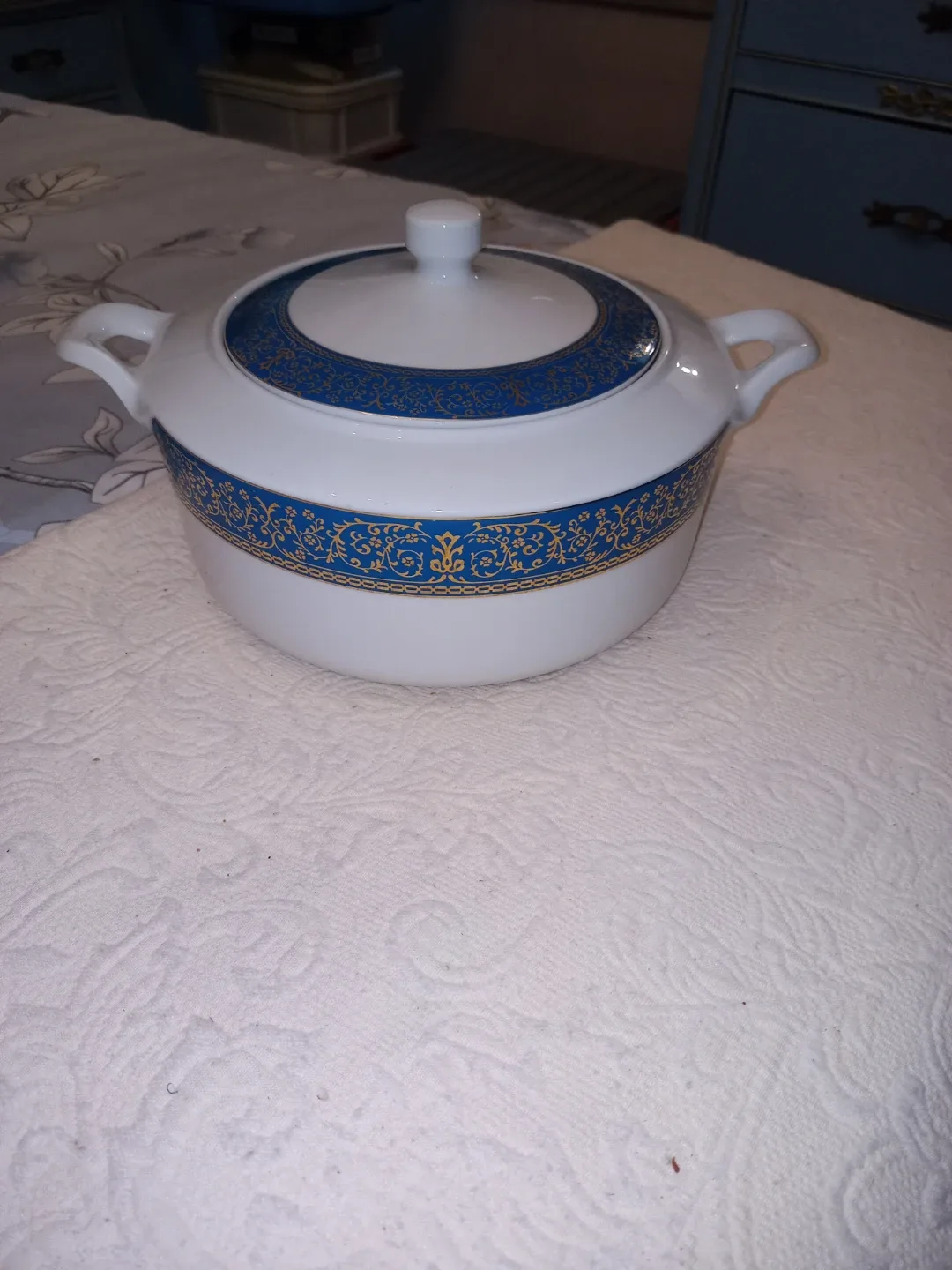 Zarin Fine Porcelain China Serving Bowl thumbnail