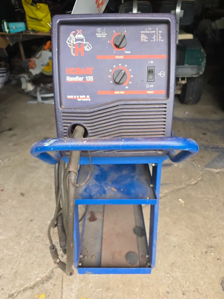 Hobart Handler 135 Welder
