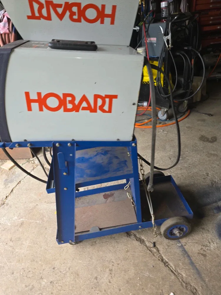 Hobart Handler 135 Welder image indicator(3)