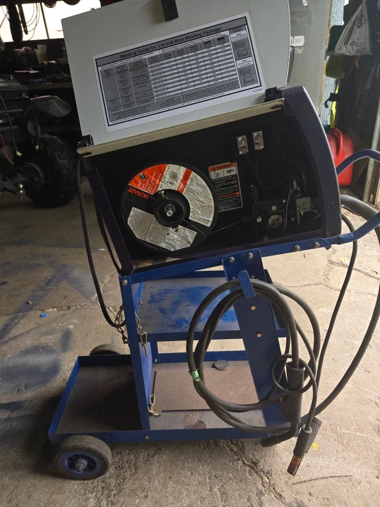 Hobart Handler 135 Welder image indicator(5)