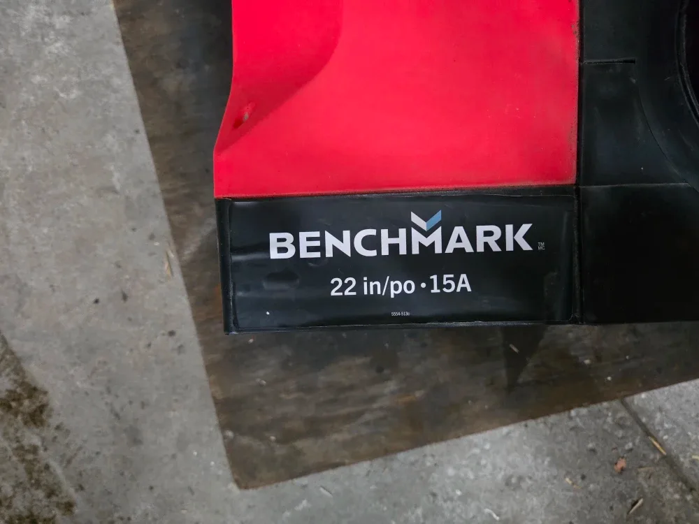 Benchmark 22-in Electric Snow Thrower image indicator(4)