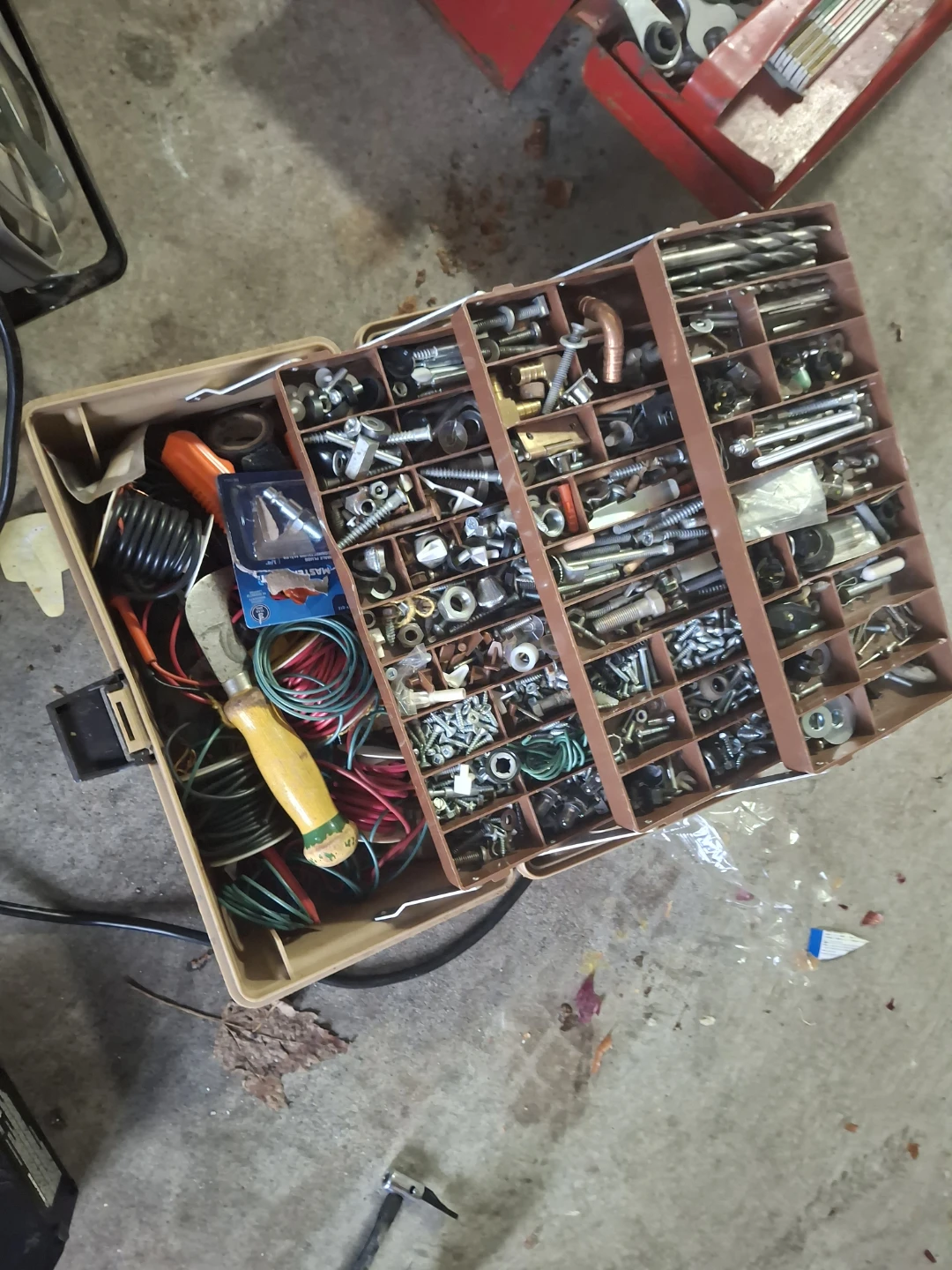 Organizer box with hardware - photo 2
