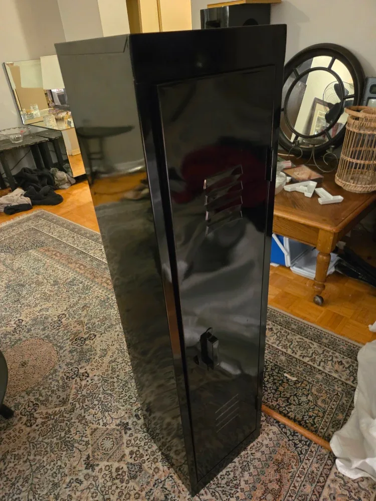 Black Metal Locker image indicator(2)