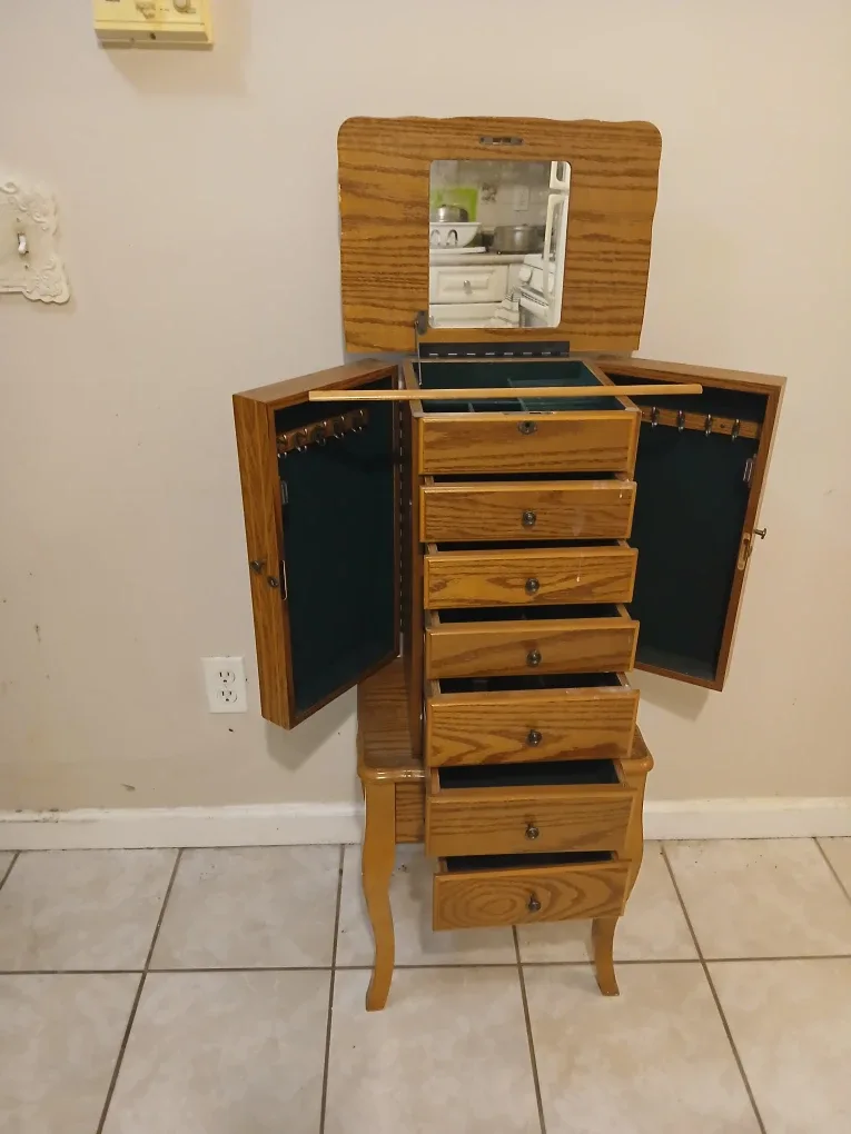 Wooden Jewelry Armoire image indicator(2)