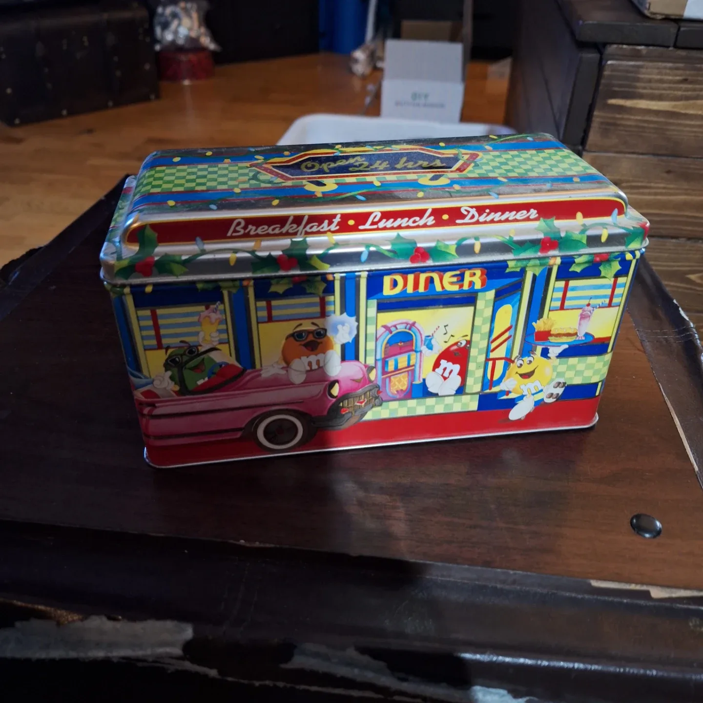 Vintage M&M Tins image indicator(3)