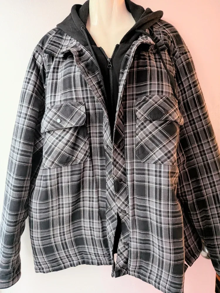 Plaid Flannel Shirt Jacket with Hood preowned sz XXL image indicator(2)