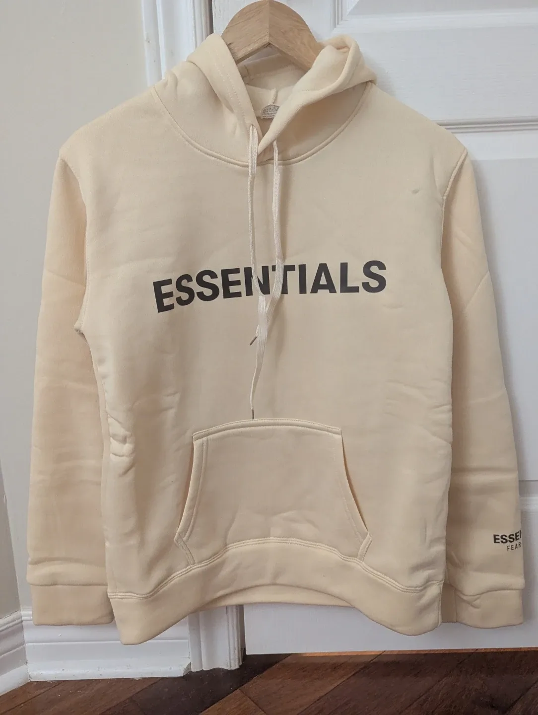 Essentials Fear of God Cream Hoodie image indicator(3)