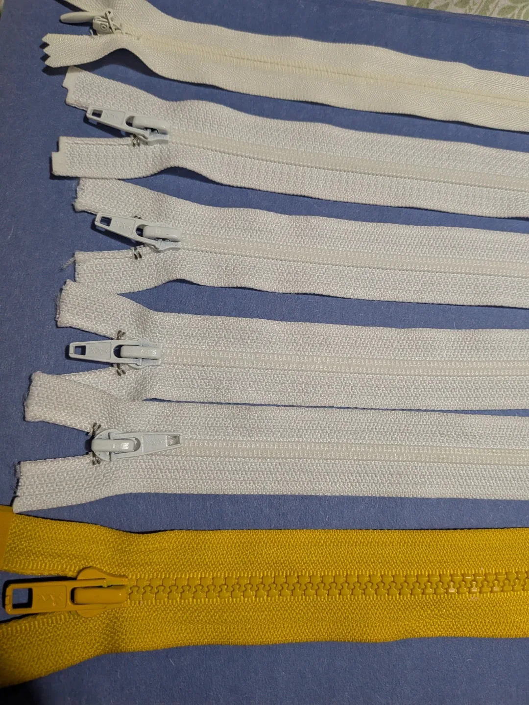Six Assorted Zippers - White, cream & Yellow image indicator(7)