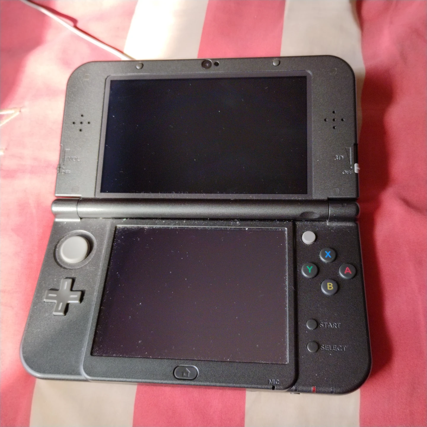 Nintendo 3DS XL Handheld Console - Black