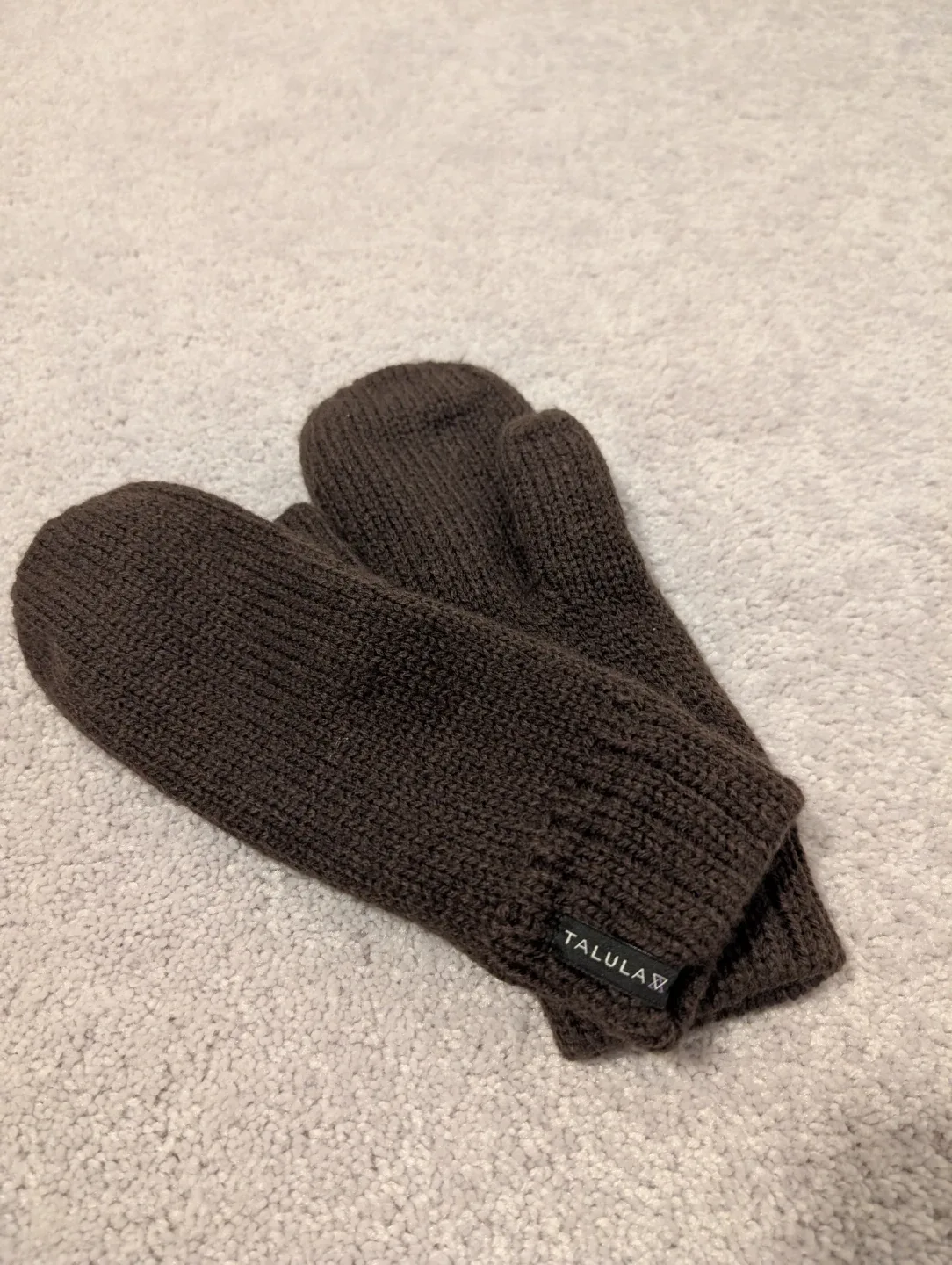 Talula Brown Mittens image indicator(2)