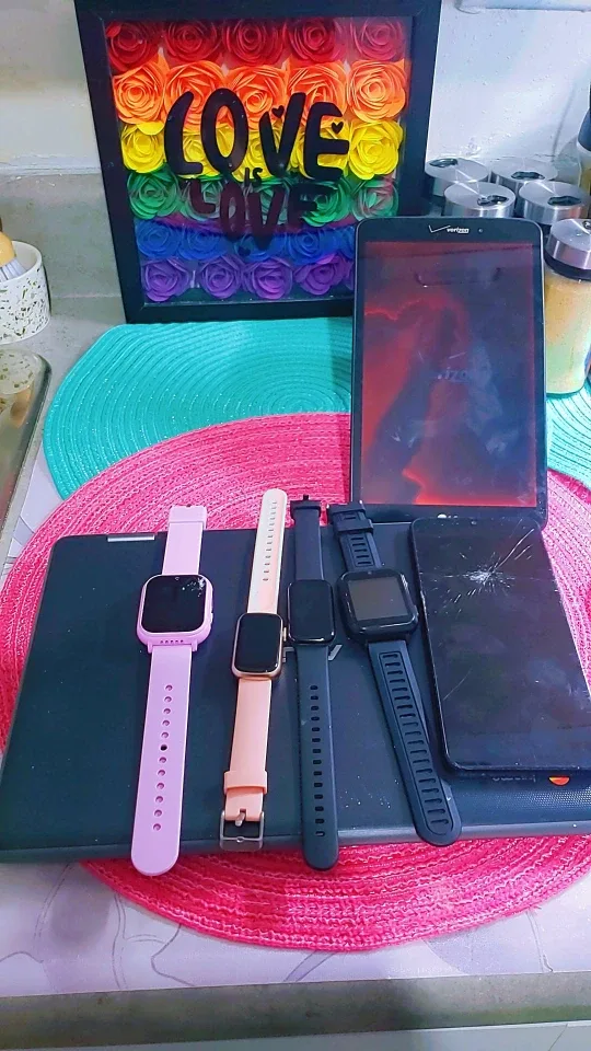 Assorted Smartwatches, ASUS Chromebook & Samsung Phone image indicator(6)