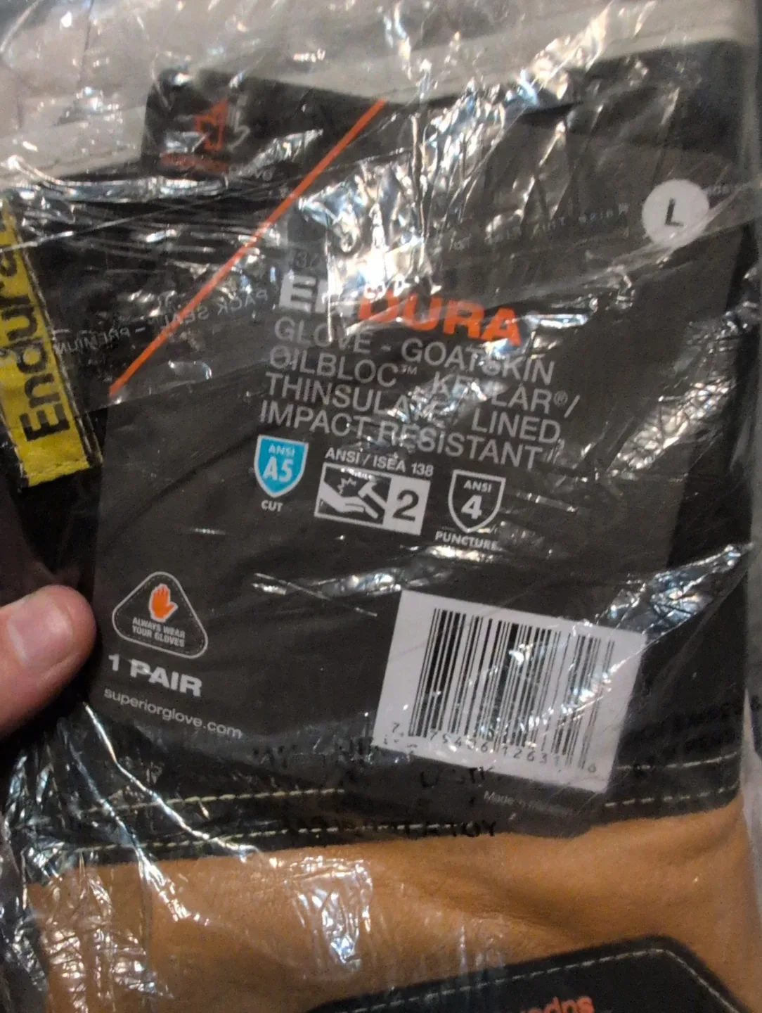 4 sets of new pioneer  high vis vests and gloves image indicator(4)