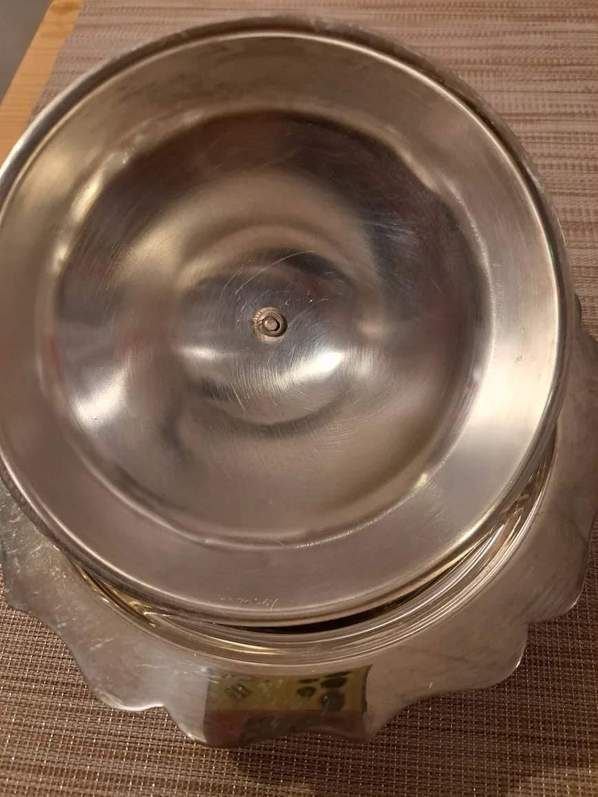 Vintage Silver Plated Butter Dish image indicator(3)