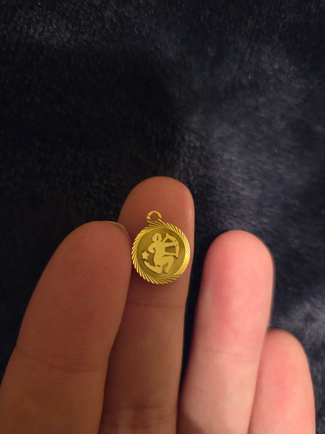 10k Yellow Gold Sagittarius "Archer" Zodiac Pendant image indicator(7)