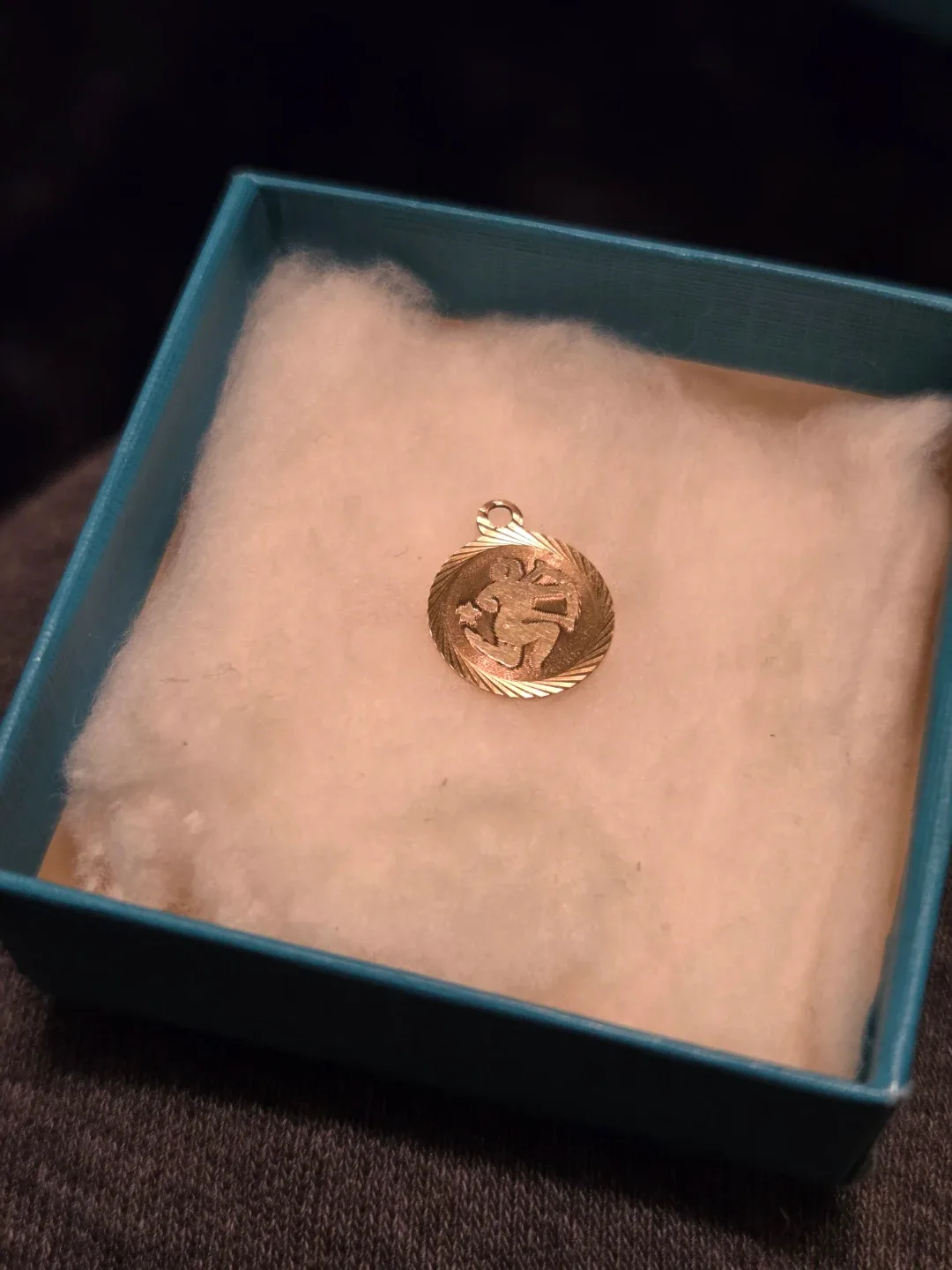 10k Yellow Gold Sagittarius "Archer" Zodiac Pendant image indicator(8)