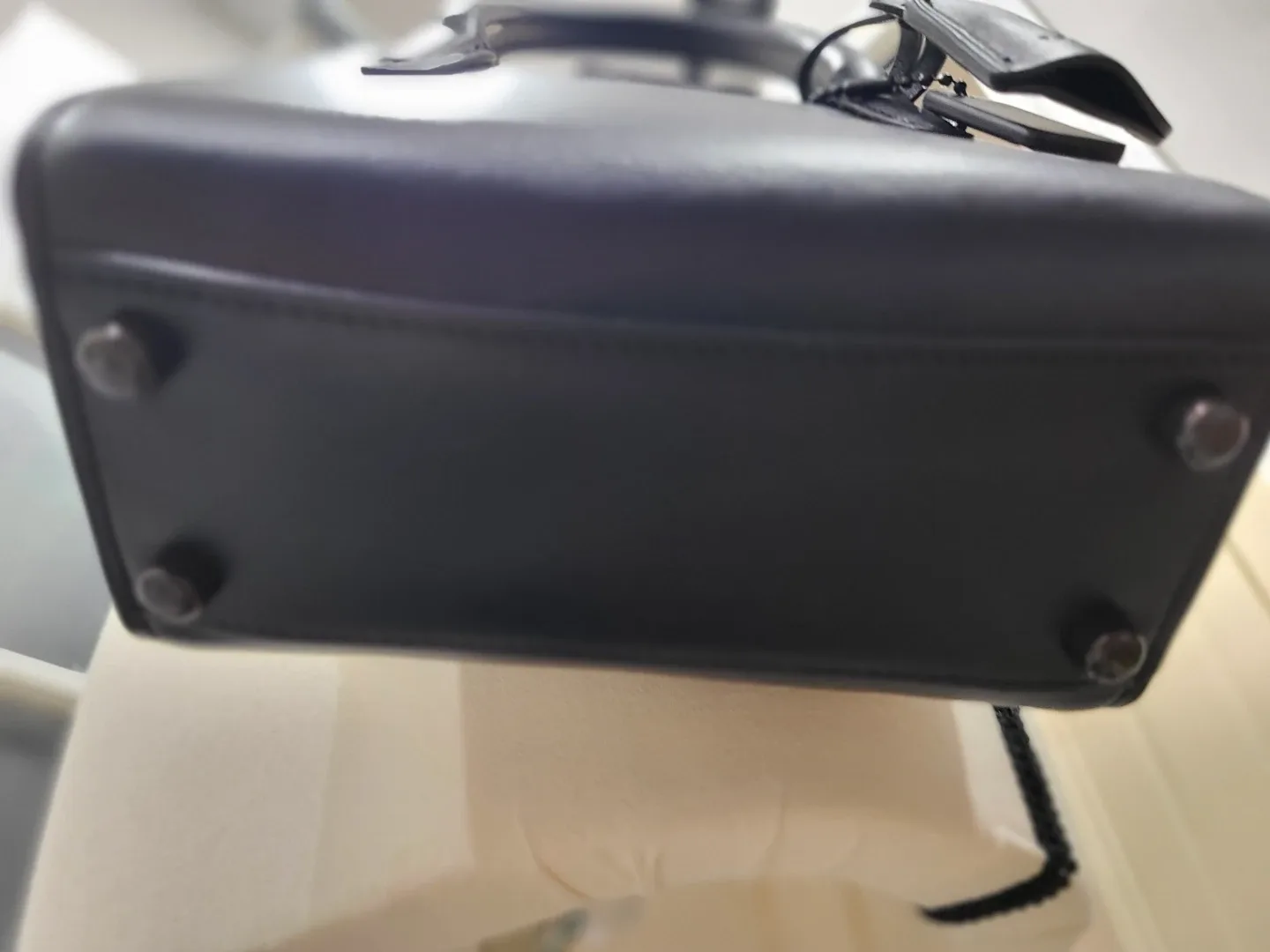 Coach Black Leather Mini Andrea Carryall image indicator(5)