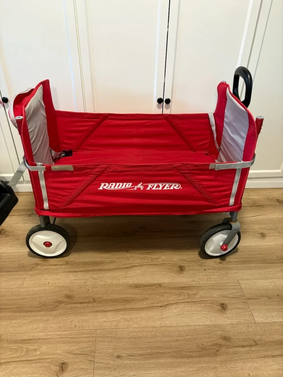 Radio Flyer Foldable Wagon