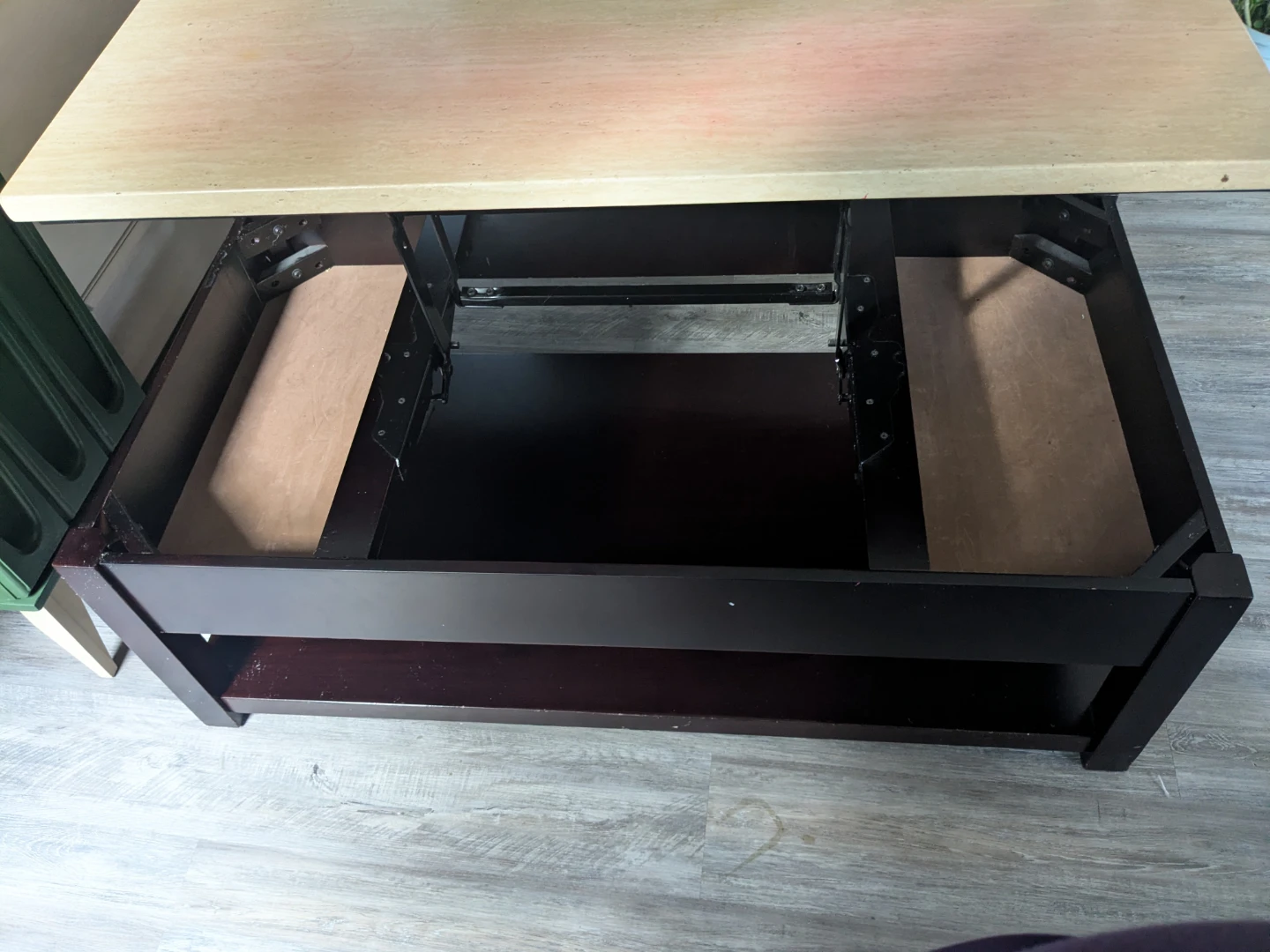 Coffee Table with Lift Top - photo 4