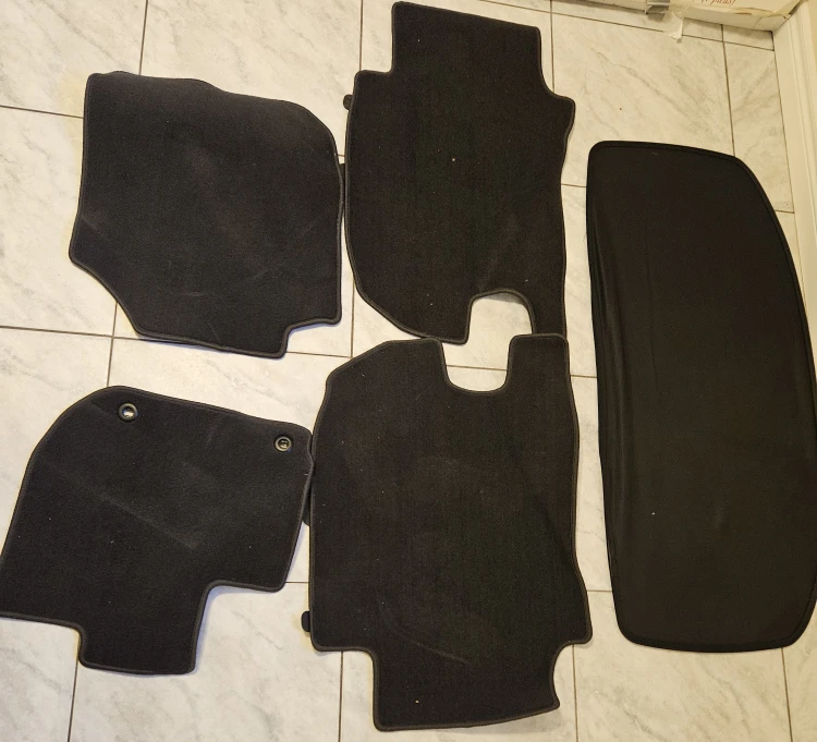 Black Car Floor Mats - Full Set