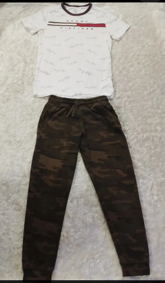 Tommy Hilfiger T-Shirt, Size XL - photo 2