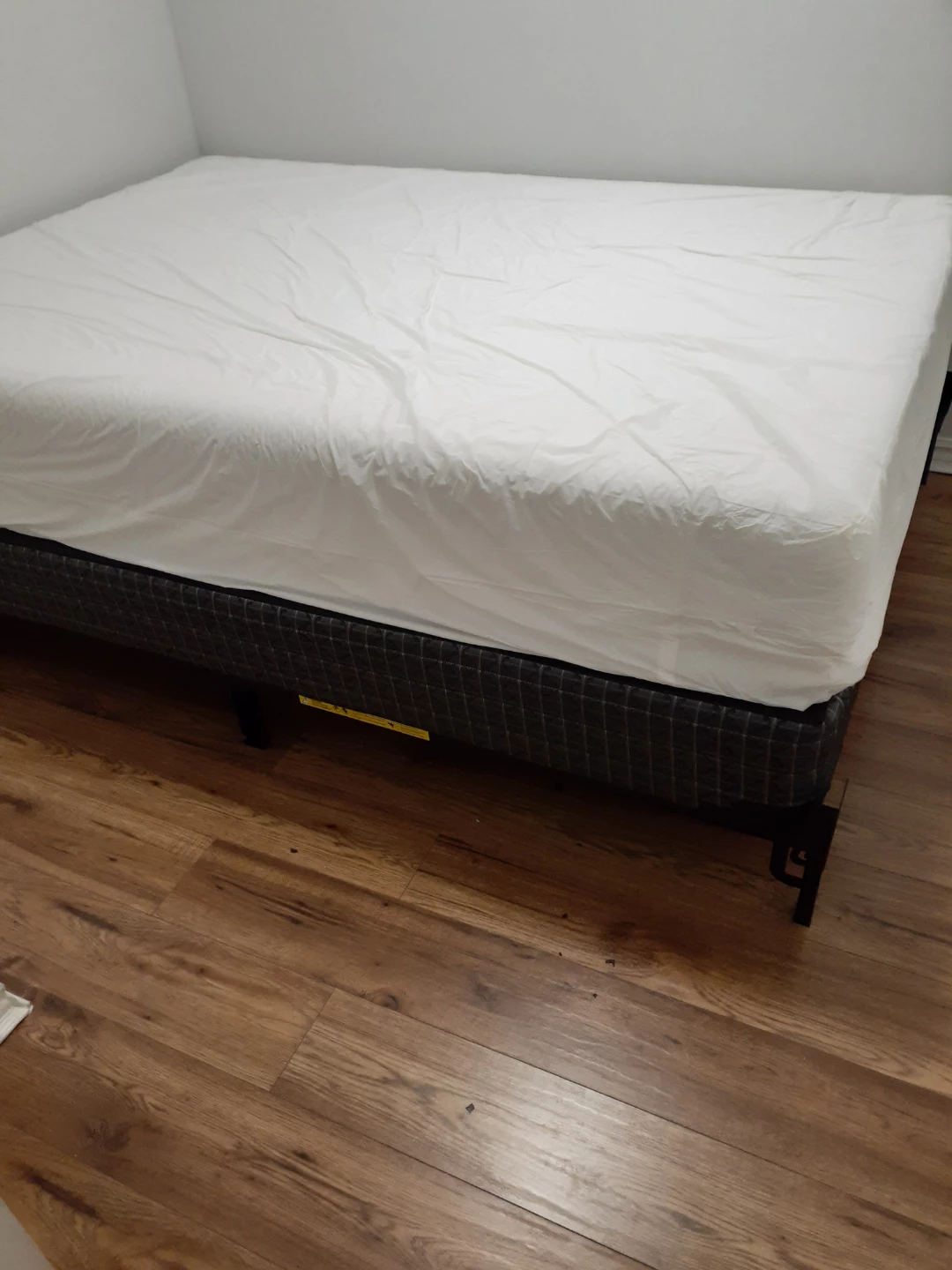 Double Bed frame box spring and mattress - photo 2