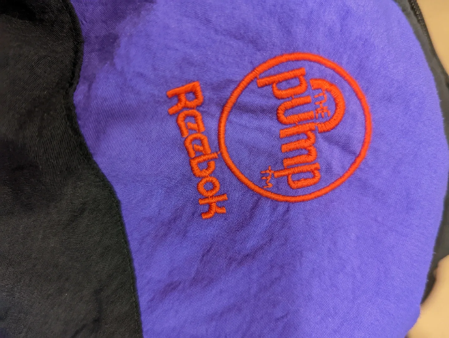 Reebok Pump Jacket Retro                       🥕 image indicator(3)