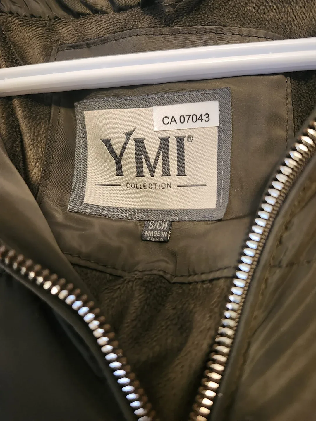 YMI Collection Olive Green Puffer Coat - Size S image indicator(3)