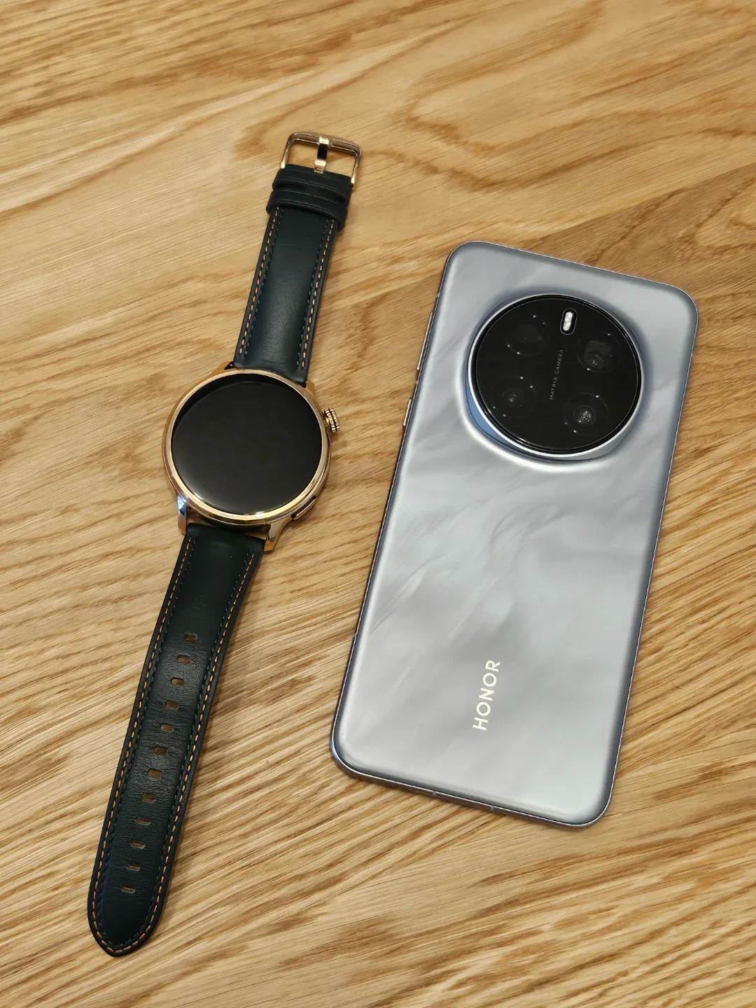 Honor Phone & Smartwatch