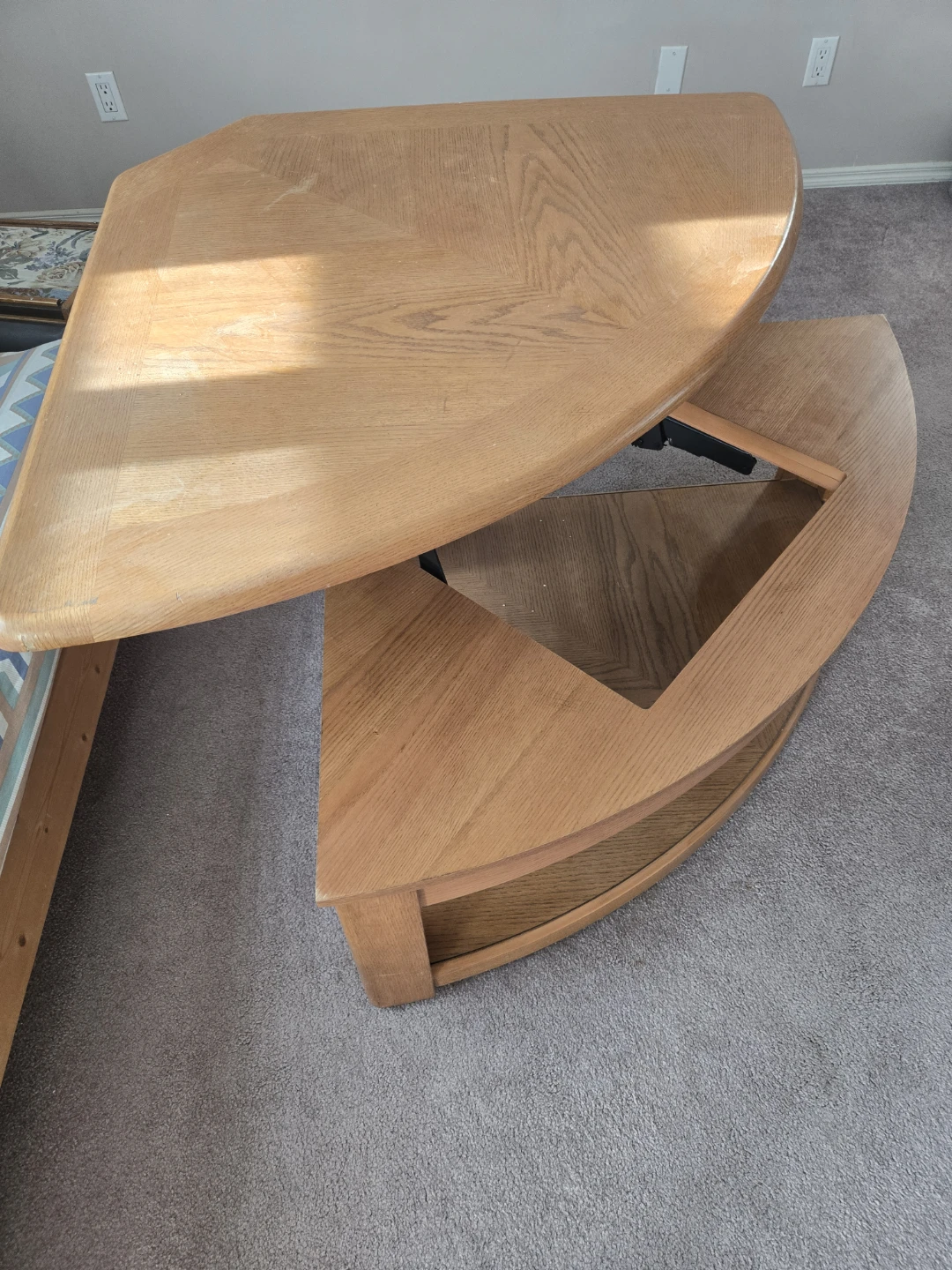Wooden Lift Top Coffee Table - photo 2